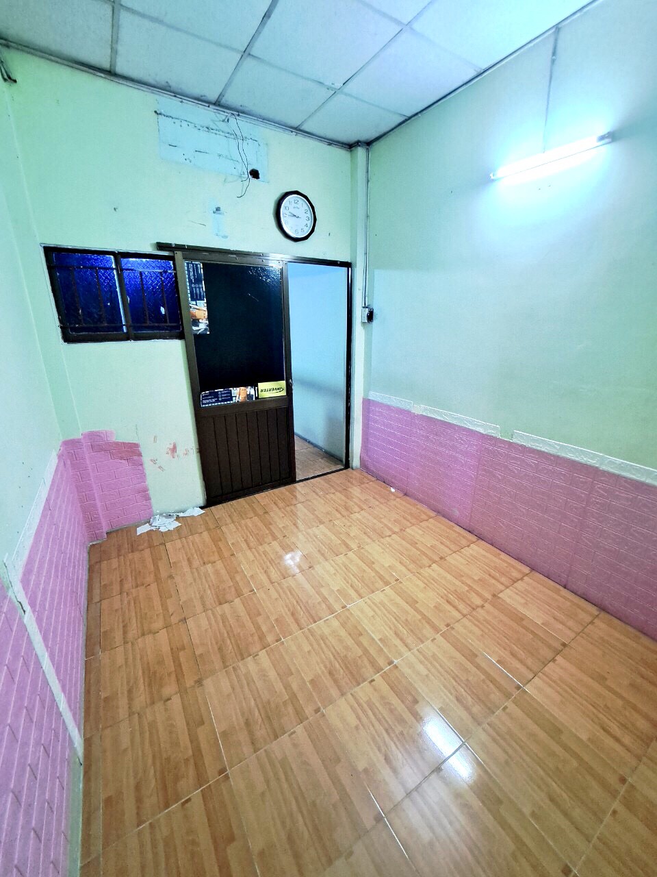 z5422603022265_6e9b6fd74737ae4a186100d7a8557a87