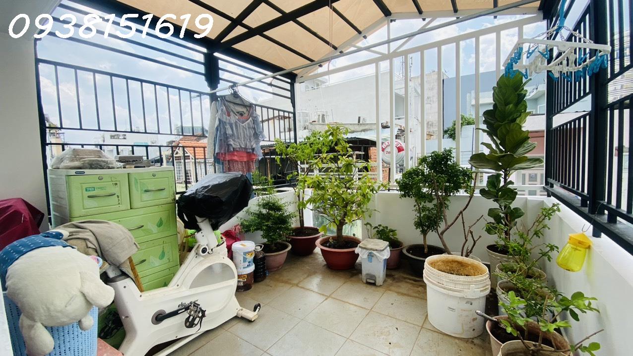 z5422985607626_f2eadeb1efc946bee2eee0e6fd175c50