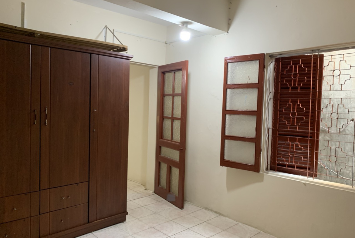 z5423042644278_589b5b81574d18455d41c7c98fed1457