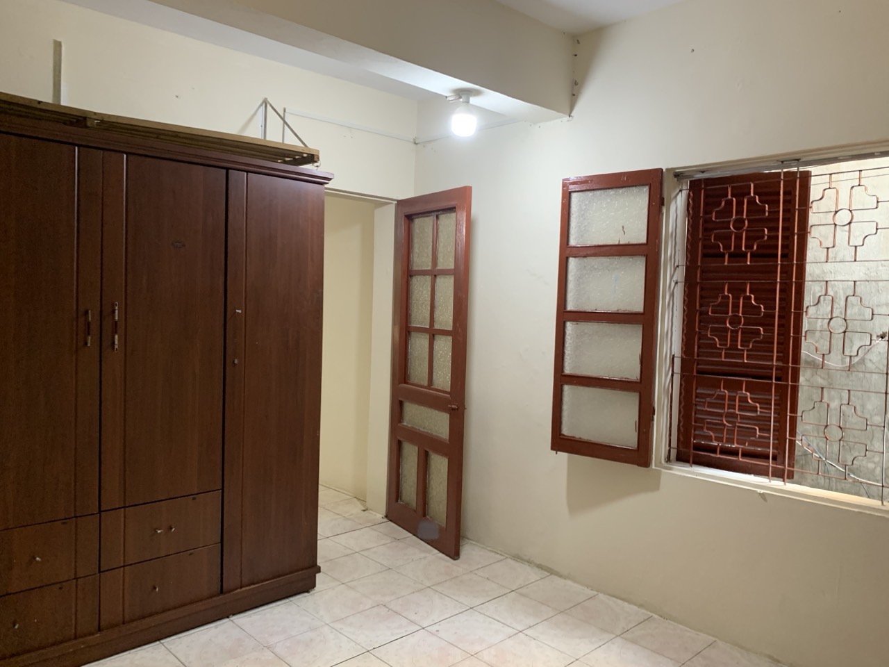 z5423042644278_589b5b81574d18455d41c7c98fed1457