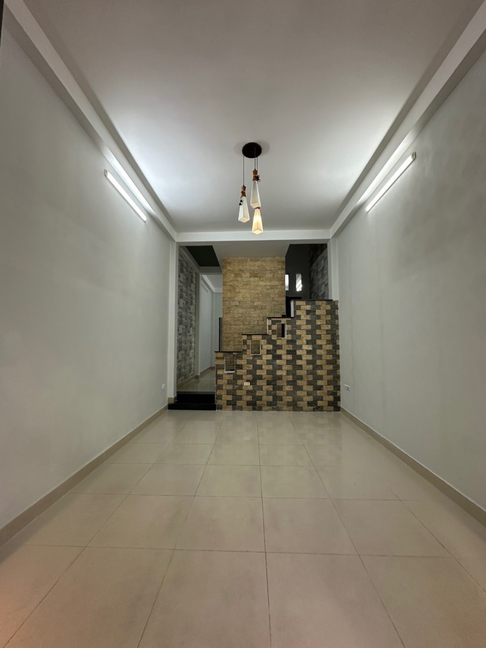 z5423108457032_a589cda2c0556e1802933ab9cad47638