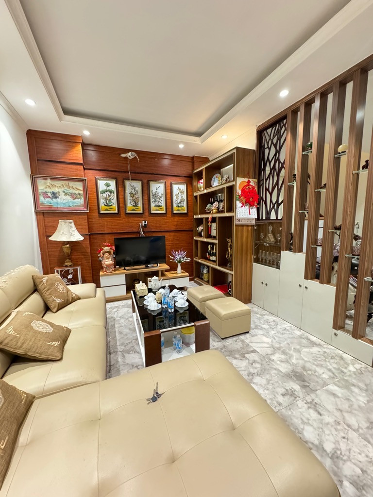 z5424149947868_20de011278ba758a2b50b18ee87d75cd