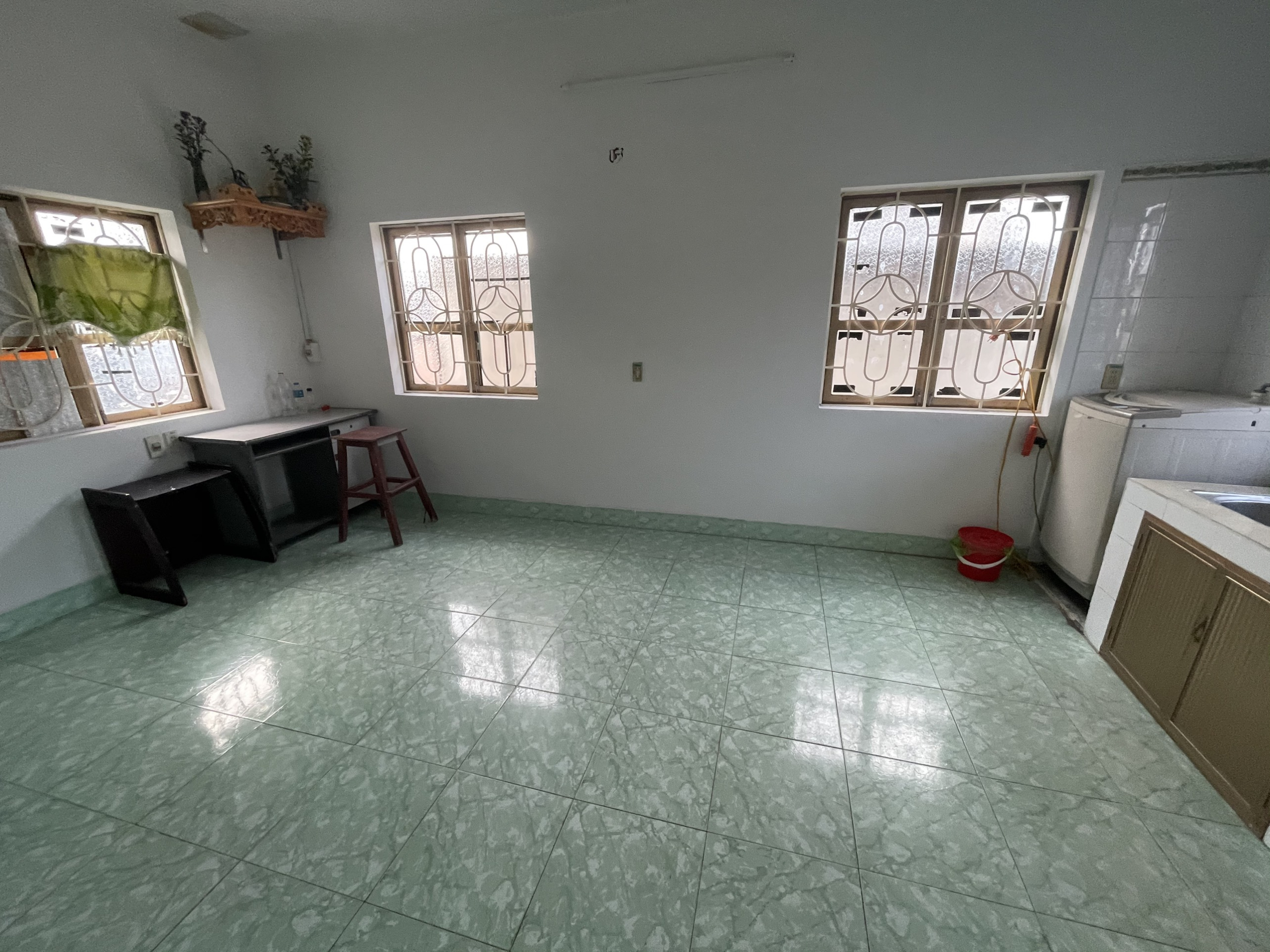 z5424768533490_5d2a0aa386df460afc8472c55ec44f1d