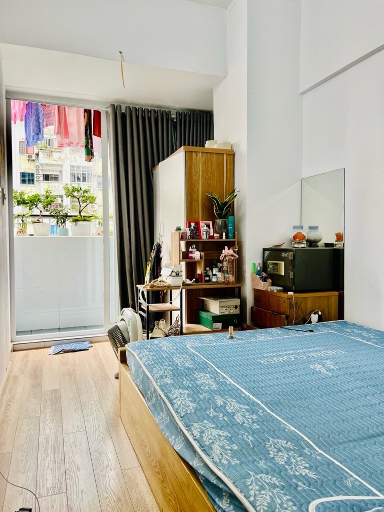 z5425296358744_c230e8a0842a369a65ec1afc8d1c5c91