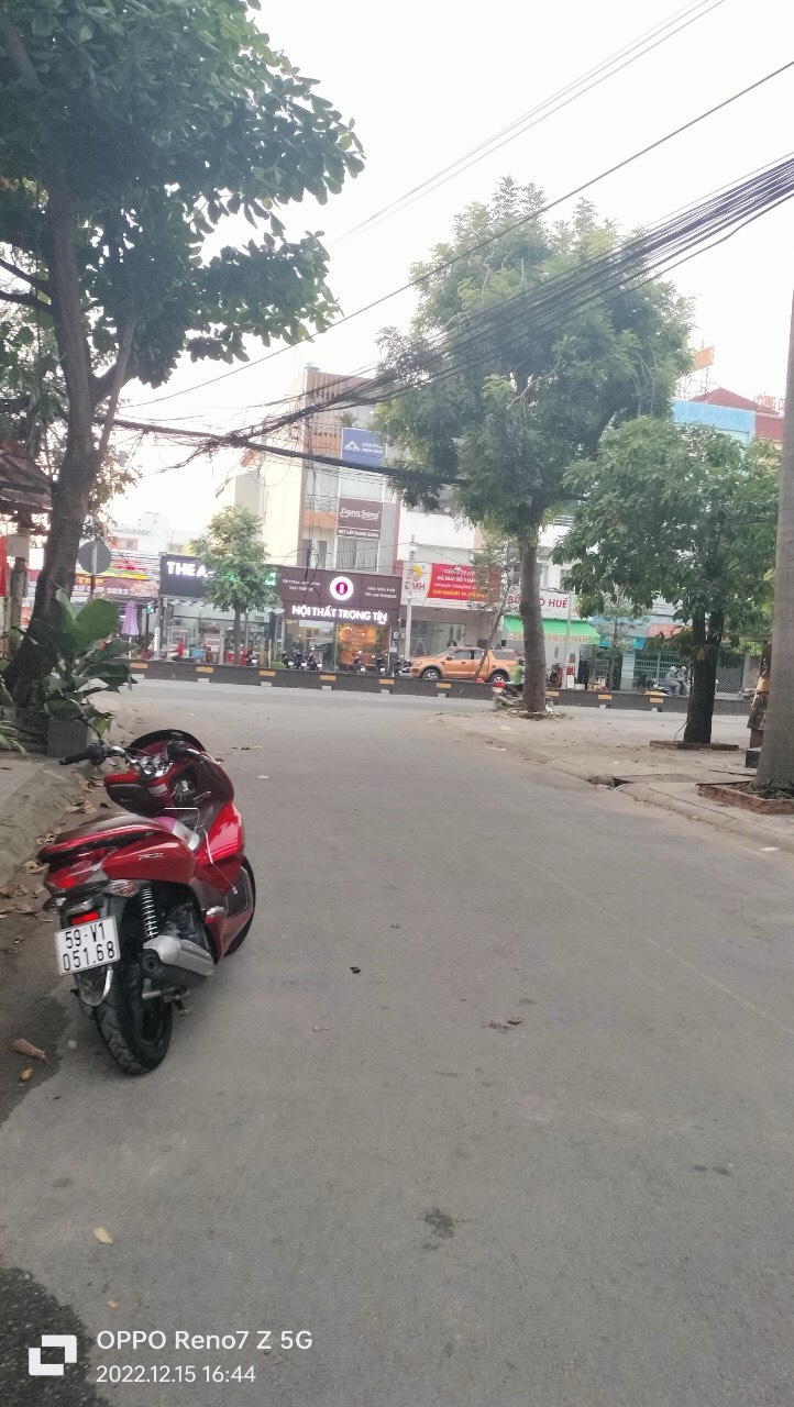 z5425407985559_2accaf429f15c6ef72c40209d7247e60