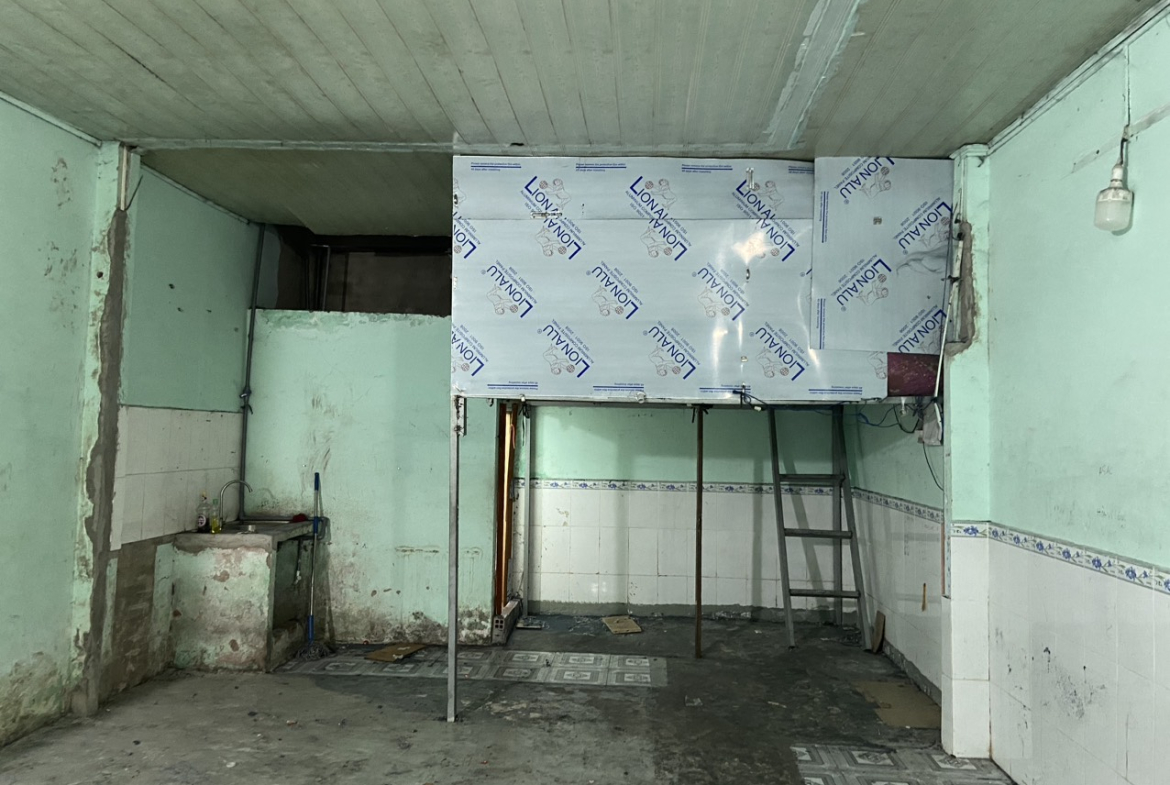 z5425991465967_e1a8a3bba94194f88b28e5563ad4e535