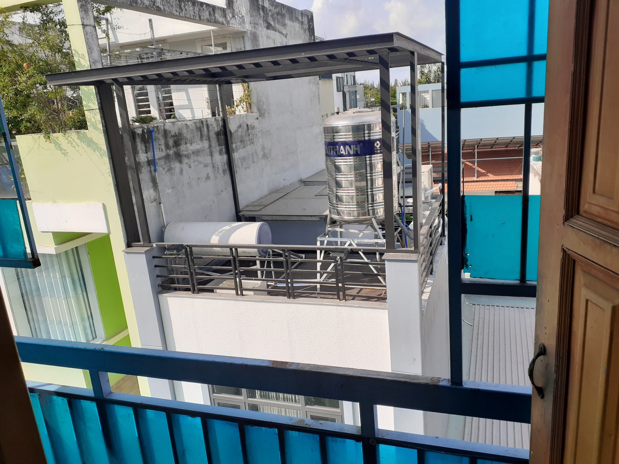 z5429654600552_84dd94d6a931bb777f4149bf5a2a7adc