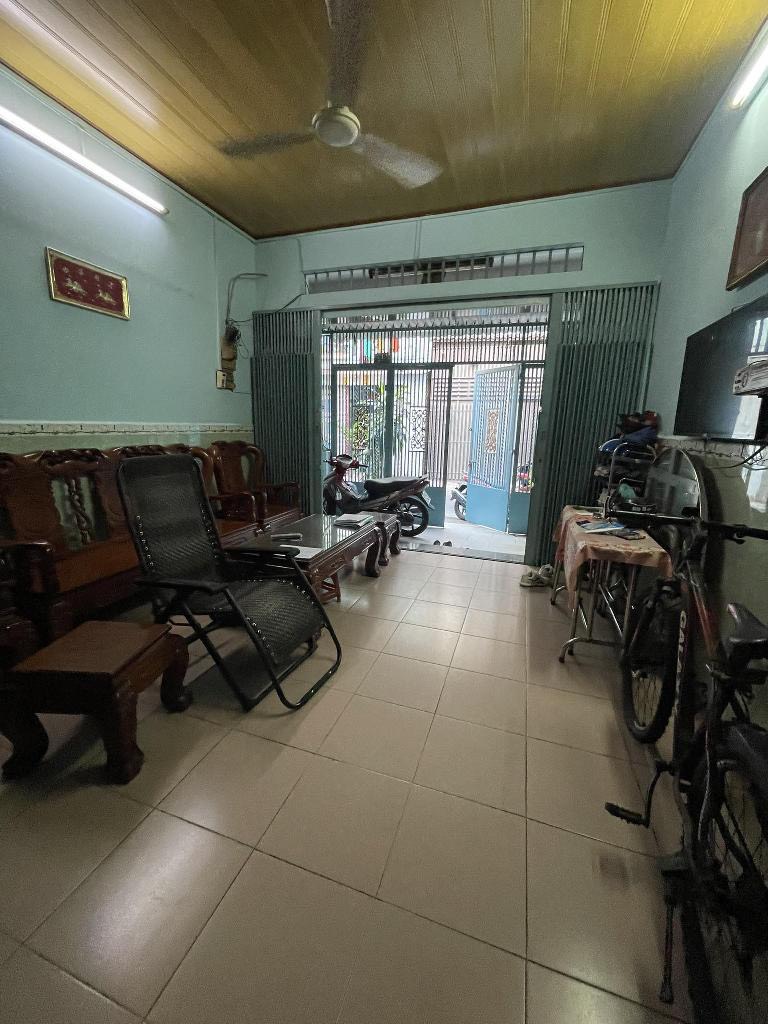 z5430286042144_75b7267f9b3b112e7f615b08d24527a2