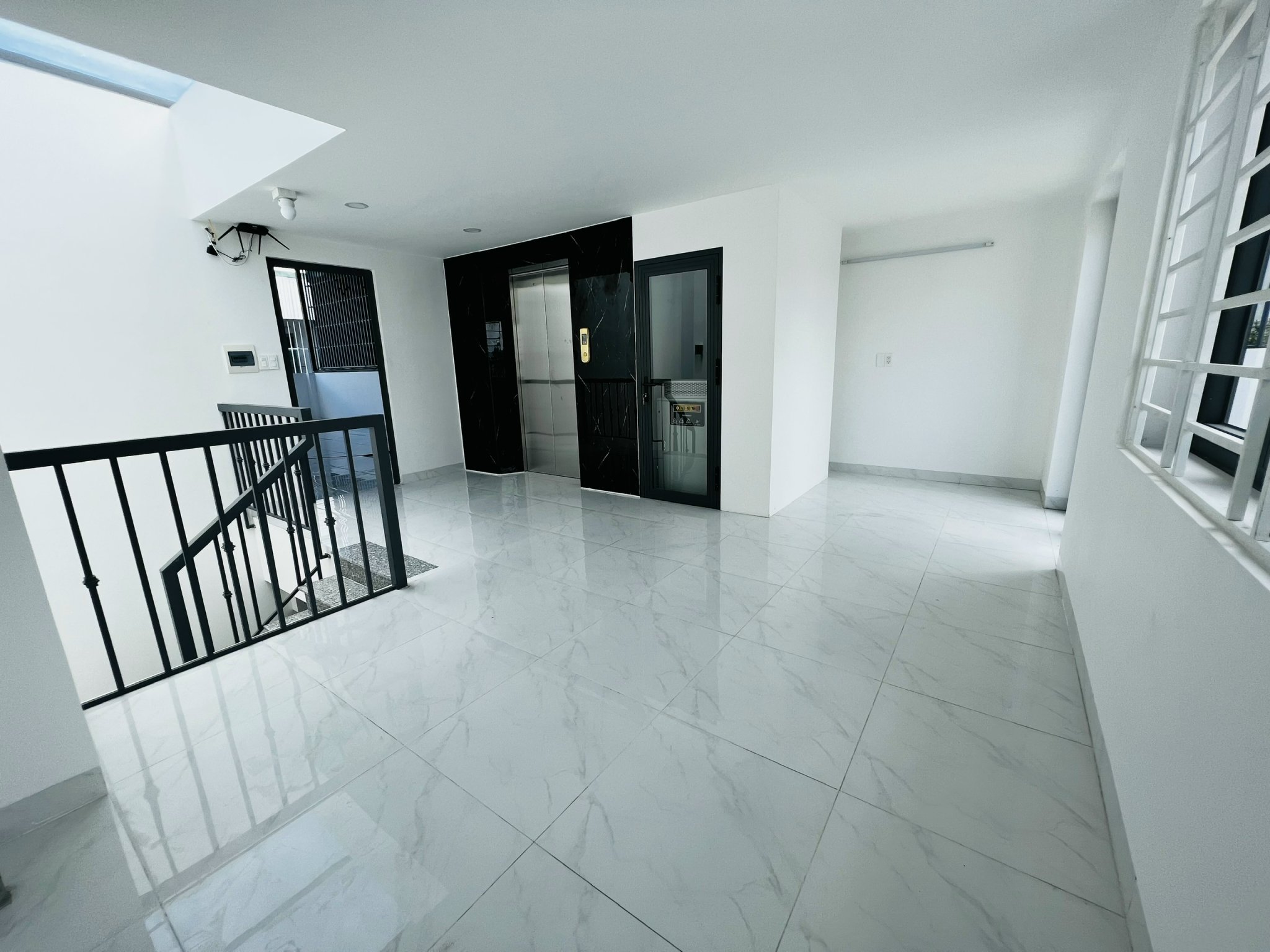 z5433215180951_5ce3bdd281ec6015737f25c84ba03b81