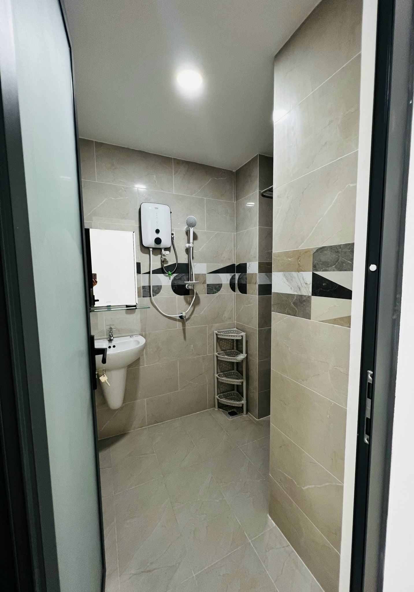 z5433215392040_a3182297b767ee8b58c550aea965c6fe