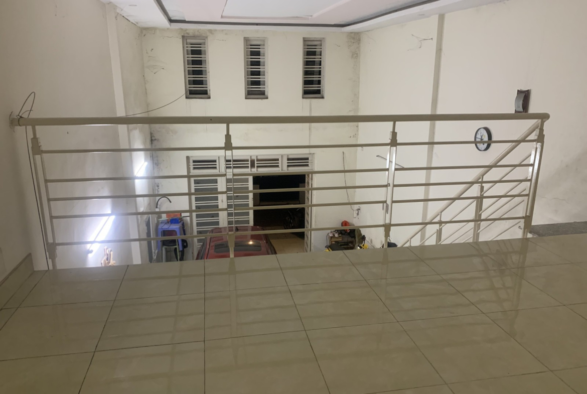 z5436186232443_3e4f1b996f8875b6b958e4a375510c46