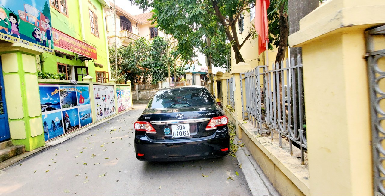 z5436433805801_5b6ac2eecfe42759b3286fdd84ffed4f