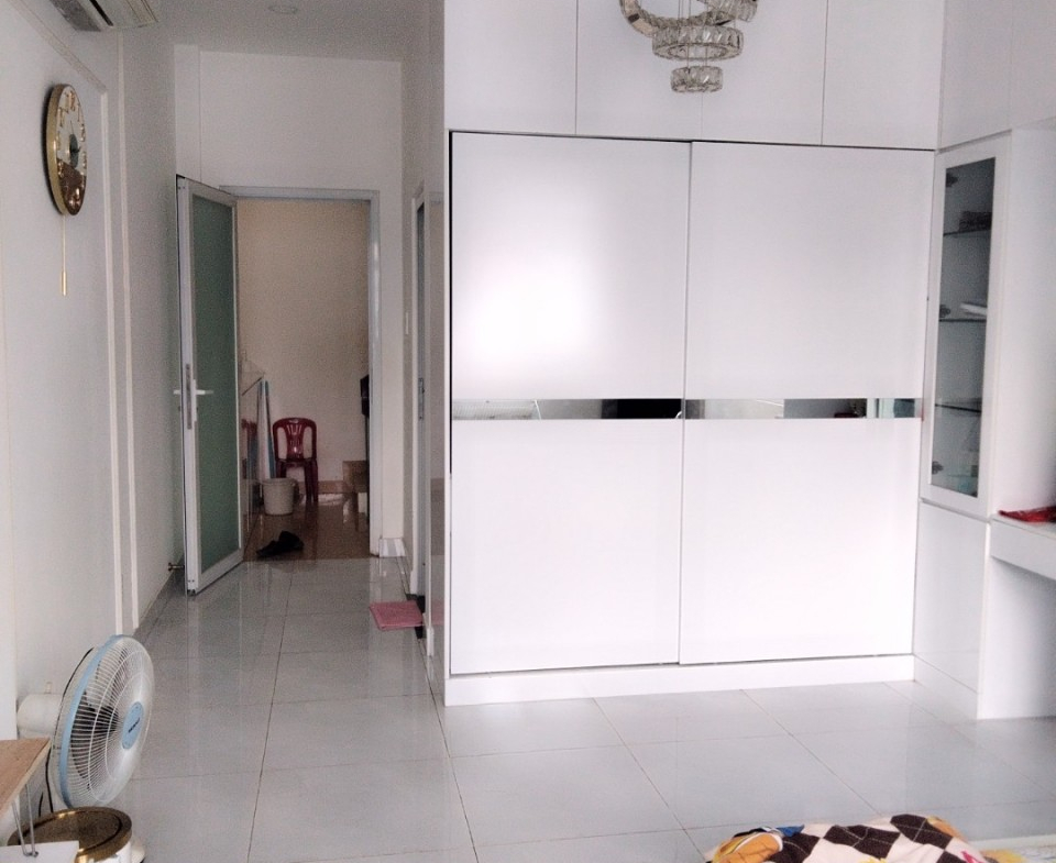 z5437444901121_242a4e48731f564c409c4fd69a1d3abd