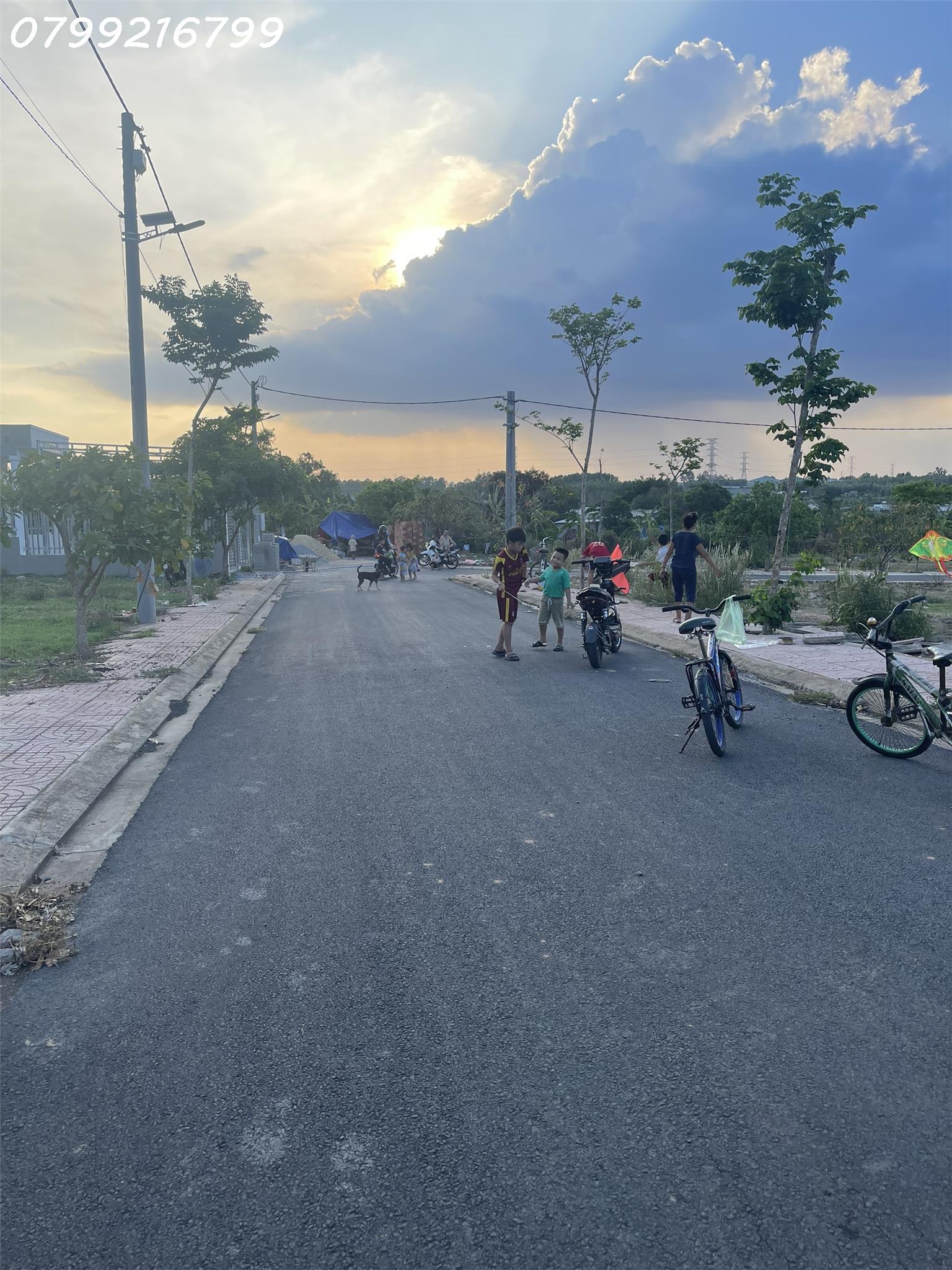 z5438128598088_83d23ae38832fec8e5a63954e168271e.jpg_bak_638515685958825797