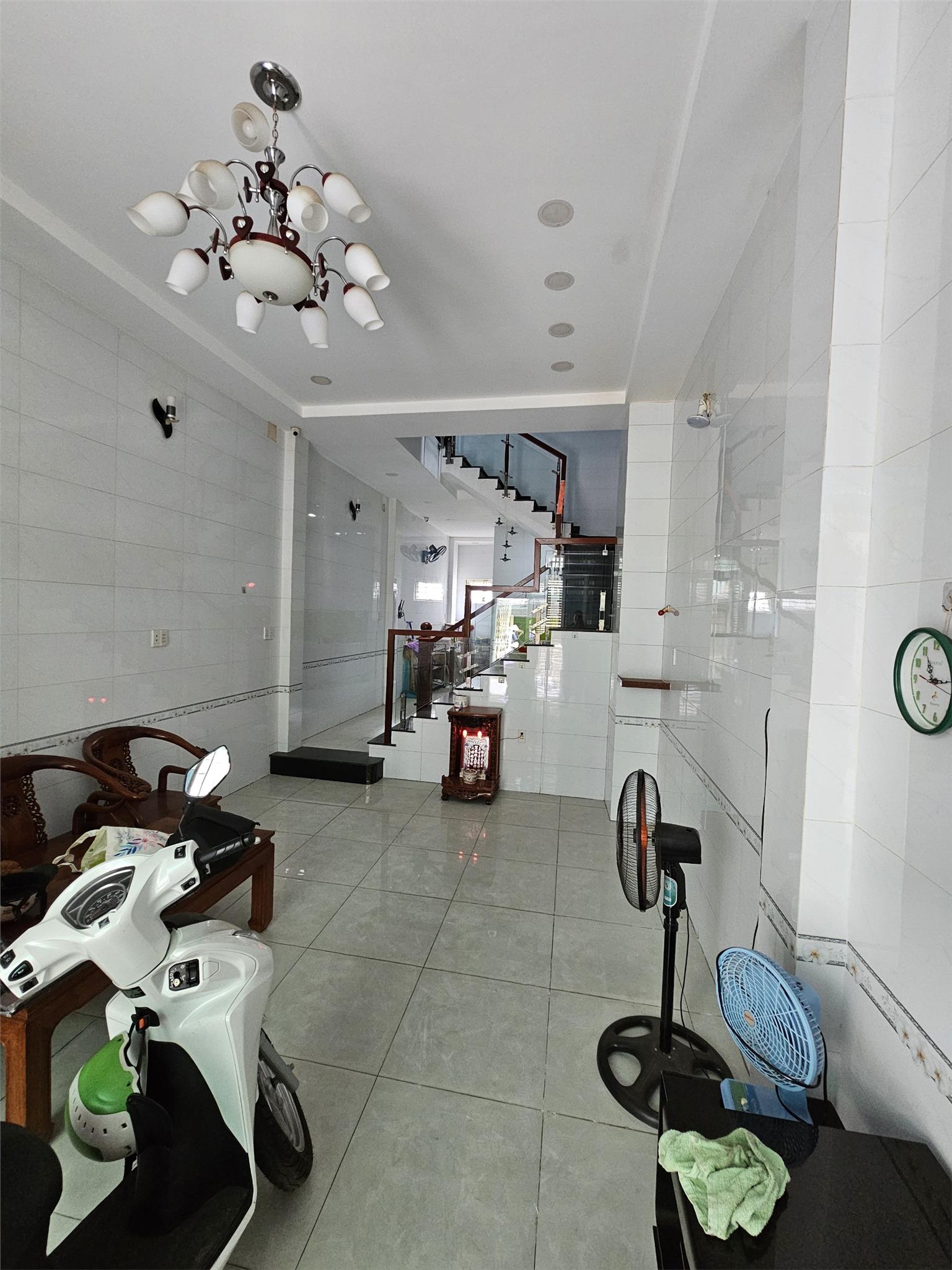 z5438820177115_80fbdc7e5ea7e36b5e16d4edd3669237