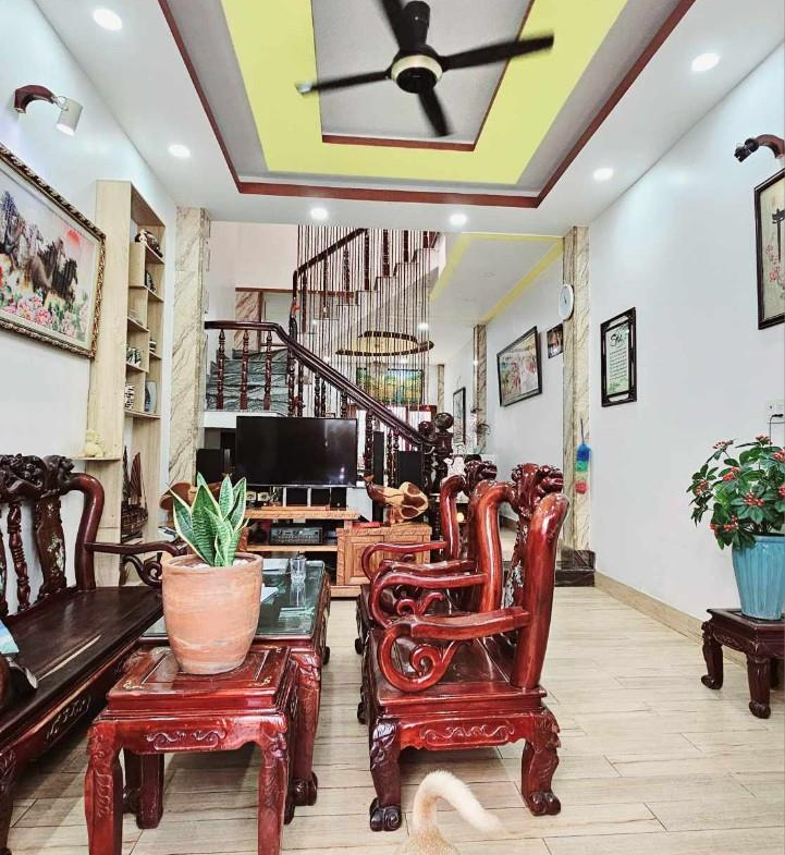 z5438927568501_70a4ca3cbfaec66c4a5889f763adf16a