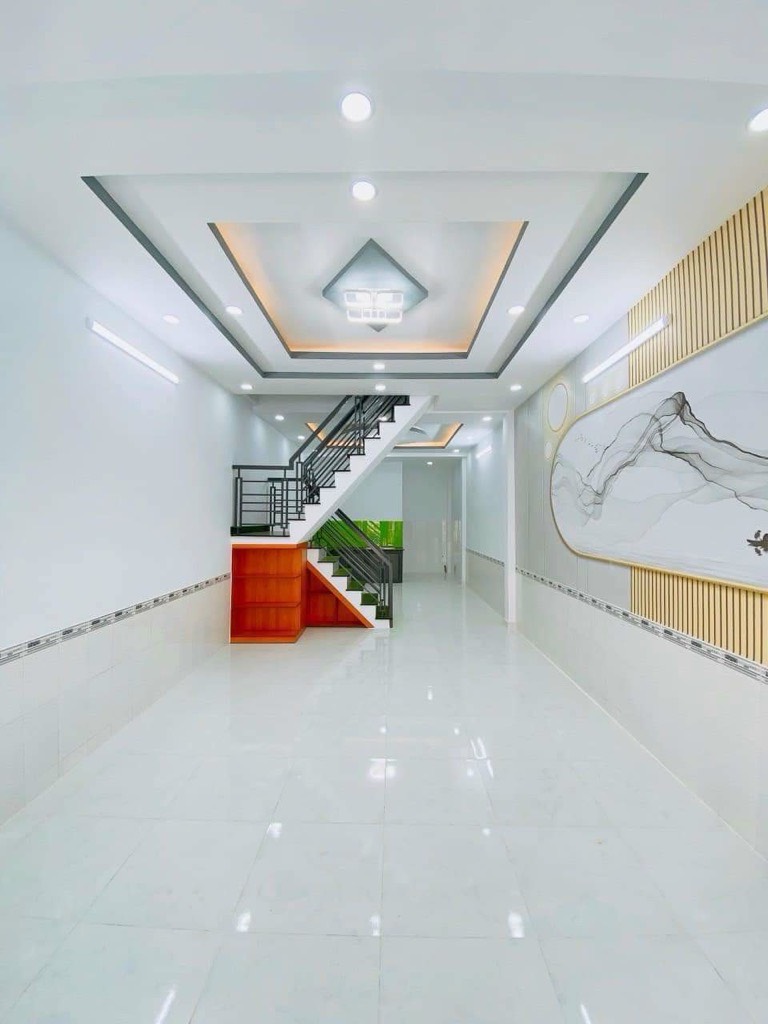 z5439067818799_6d6e2cf5d35664de57979ccf012c8404