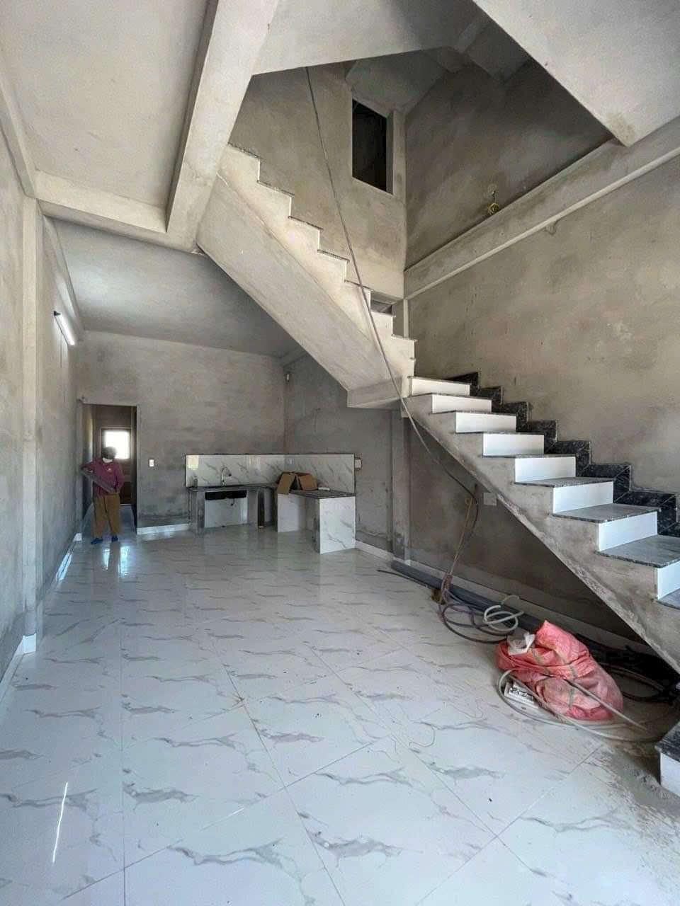 z5439627880548_939f0cebc2e342de811682d92724fb34