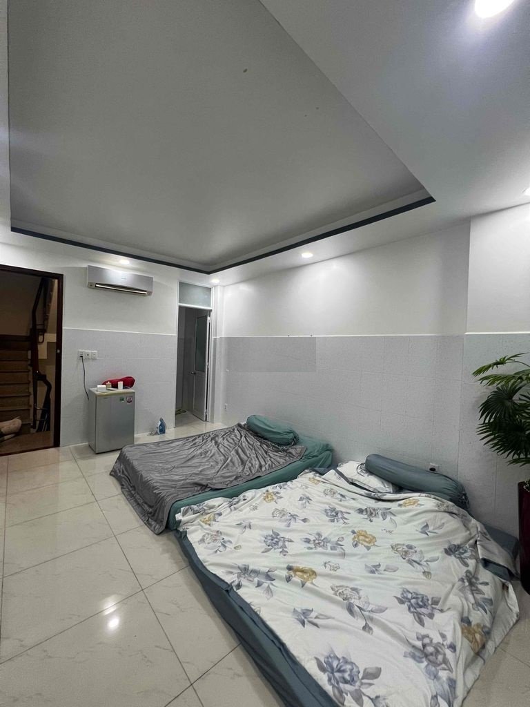 z5442214678311_340389fb07aeca097fb29f2af36f0248