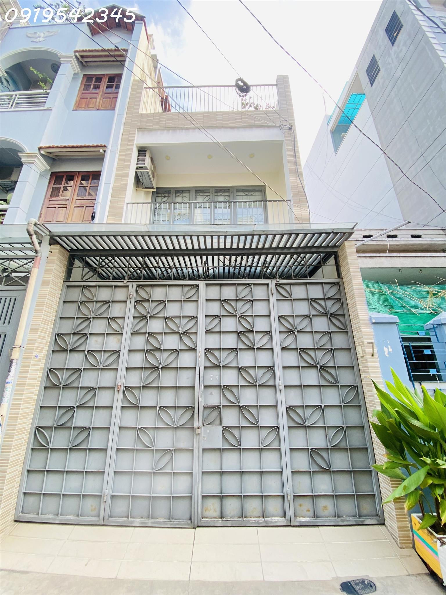 z5445413988293_ff58da6f12abb158e39d0d3f7132aa01