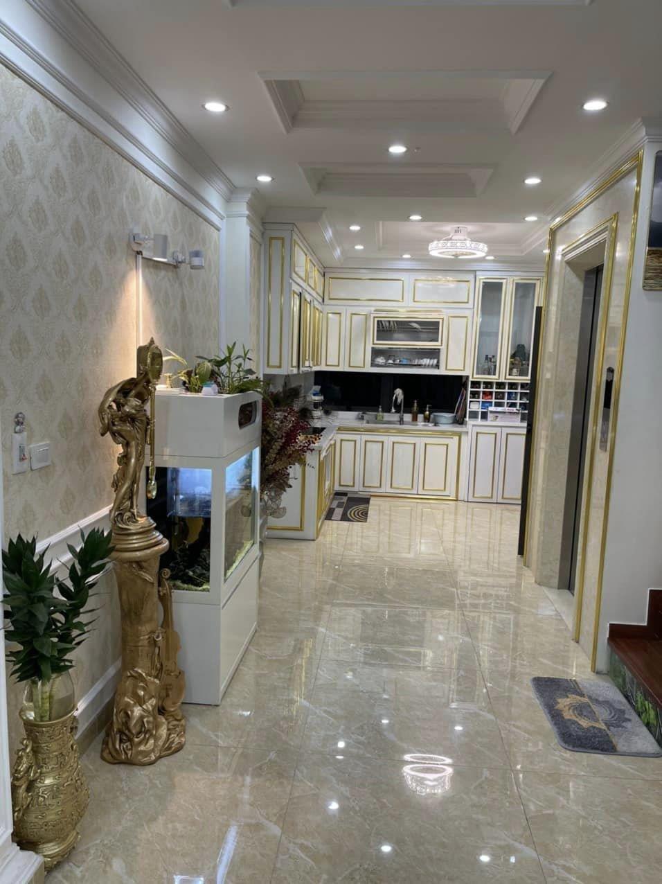 z5448400275595_9af42f02e82f868e0389d7a395eceb8a