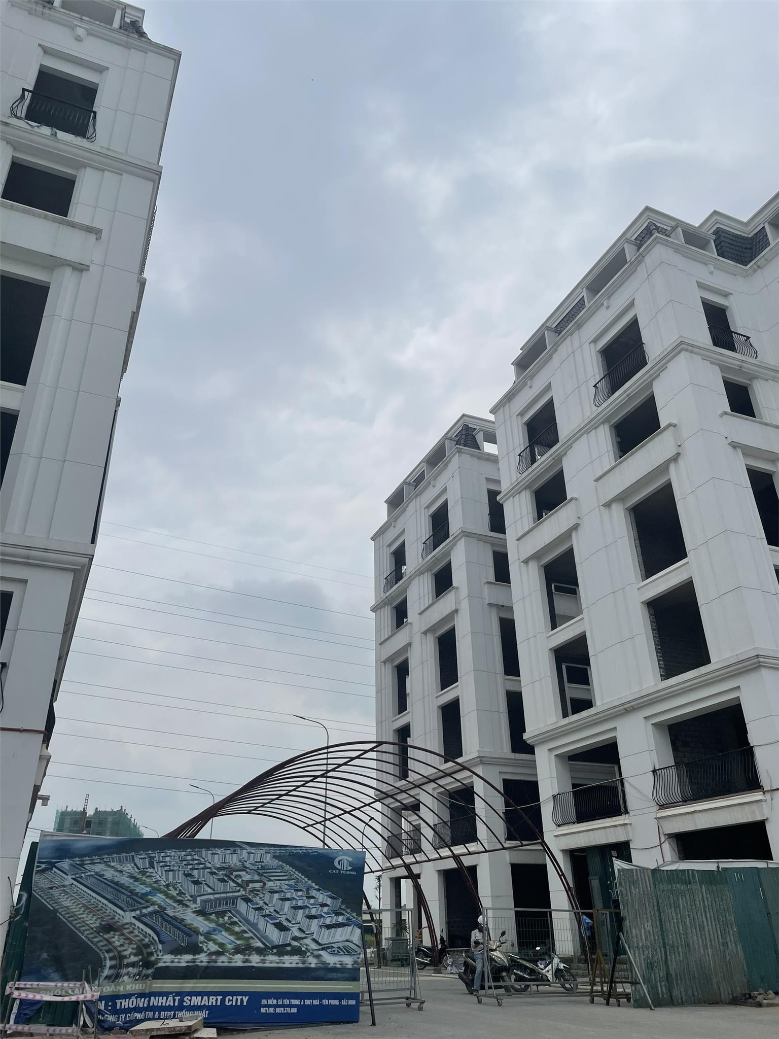 z5451854952132_f131114824dc1e7244749079d52a9951