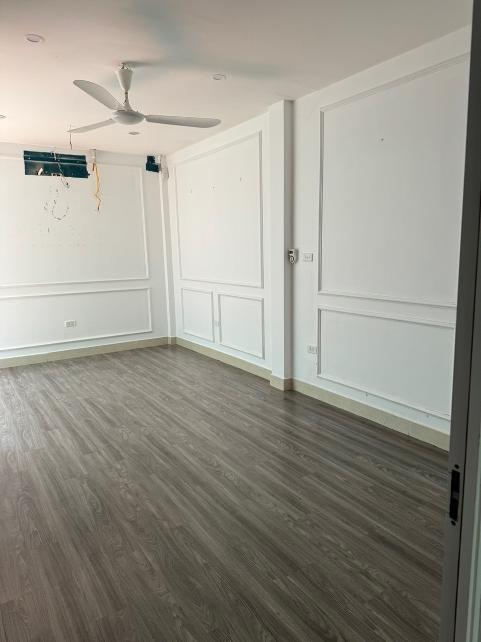 z5452614787234_605c3a1a00f2055ed6923d720f3d1df8