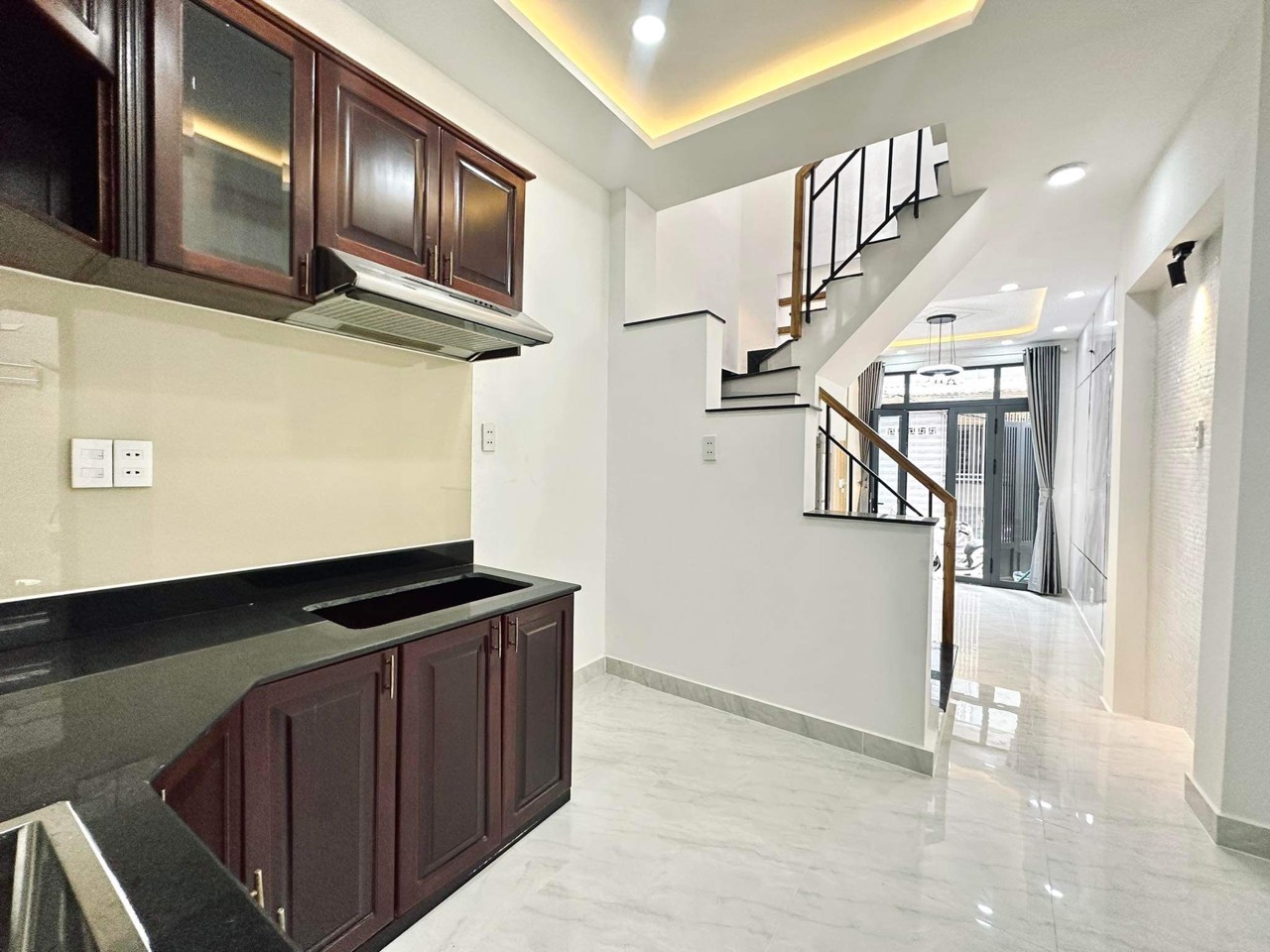 z5456307368129_9f6b1ef2e29b6d2bc76628a0c2838466