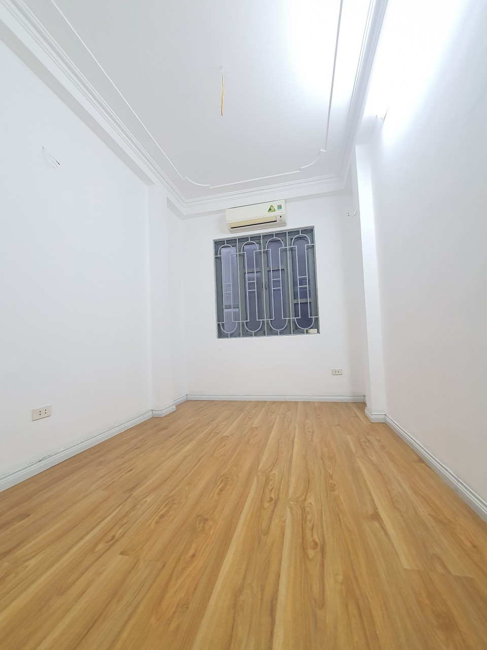 z5456577205063_f62826c26296098309c5c5d2a841487f