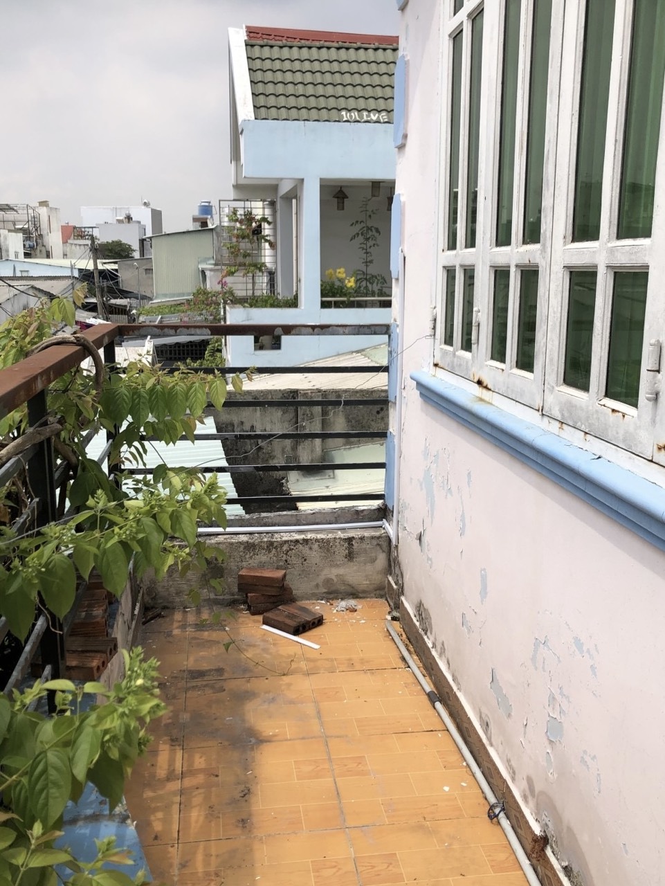 z5459925543803_a642aaa0ed08b6f7b906e2d68f0458c7