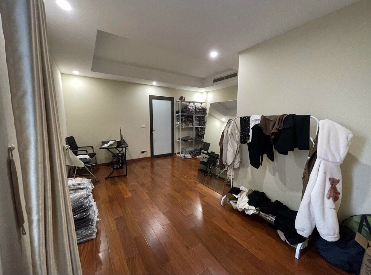 z5460724993453_255291fcdd3accde52f7033064b707bb