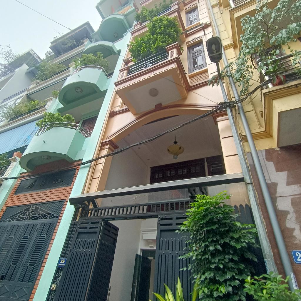 z5460962640575_78e07acbabc5297202e78d839adee0ea