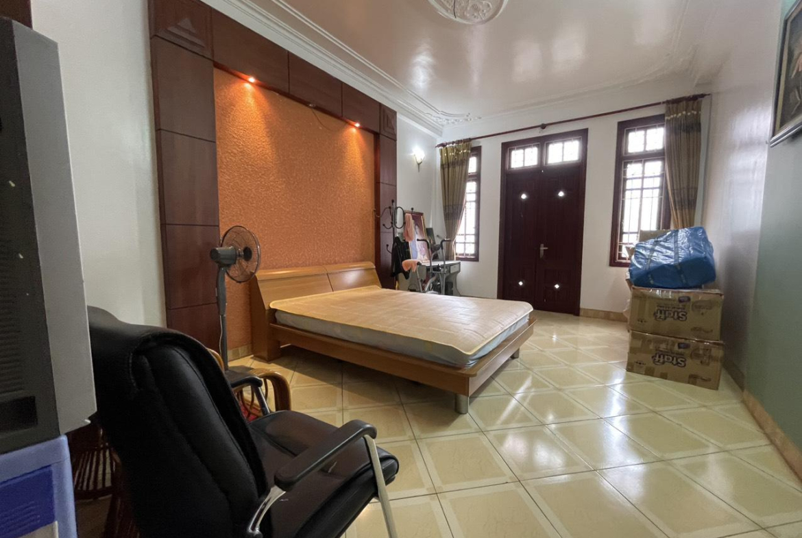 z5460962668525_56284a133fa2937b2832cfcb7cff534a