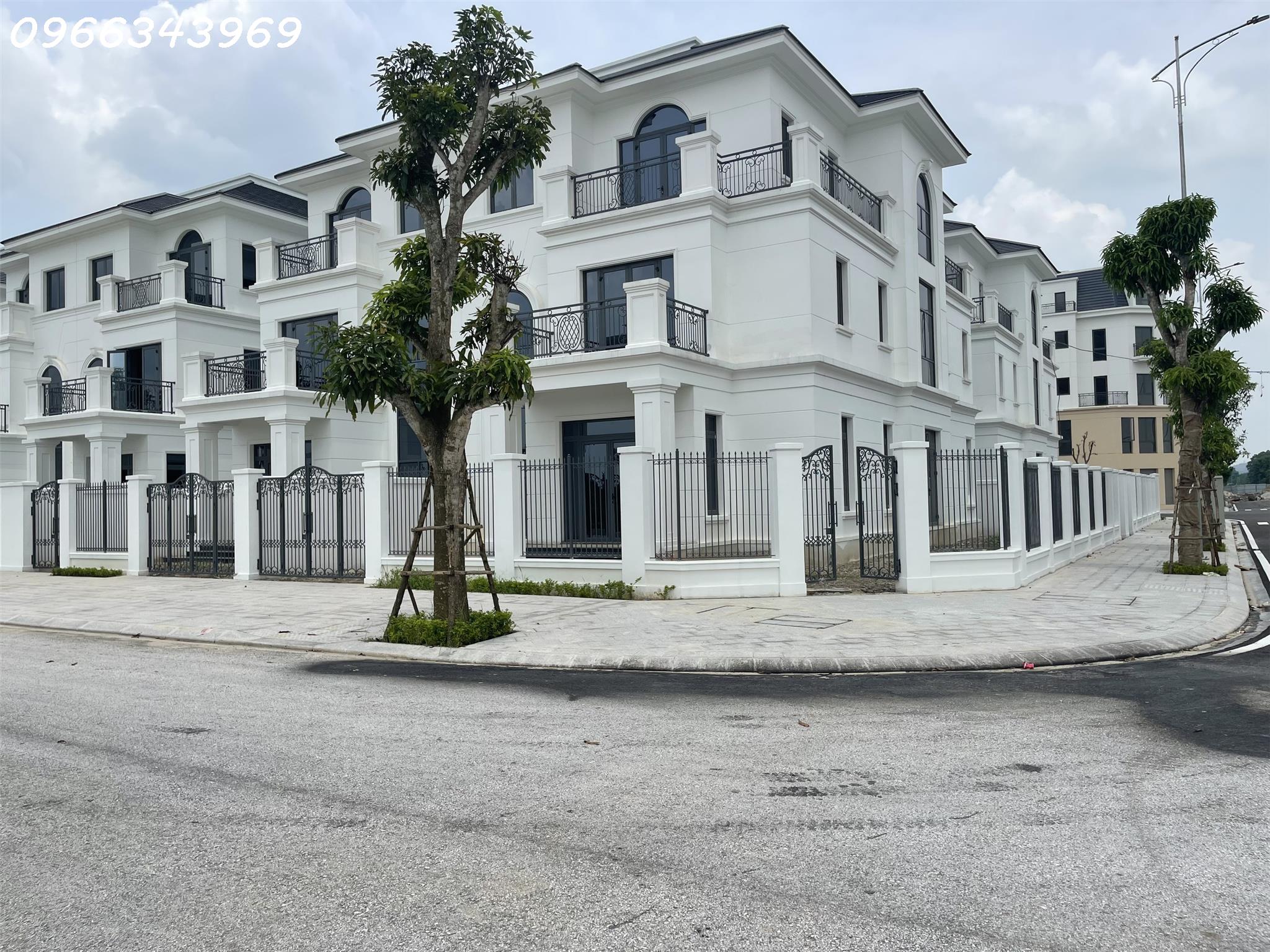 z5461852710546_a63db2a7816d9de47663be75a4219489