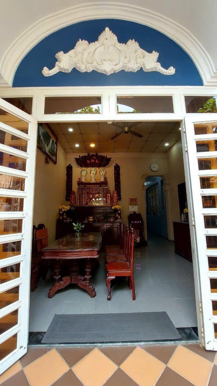 z5470535139453_529464e7595f33e4164a649b52628793