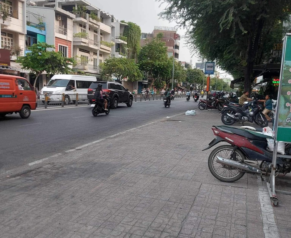 z5474168619947_8c3ab3d3333d9a27067c5baf9cc09c38