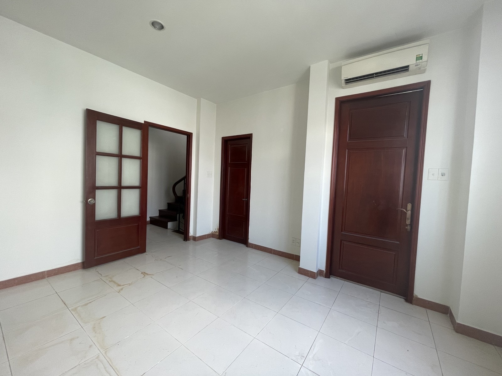 z5474419824439_370c7a5f547099cfa141174a920f37c8