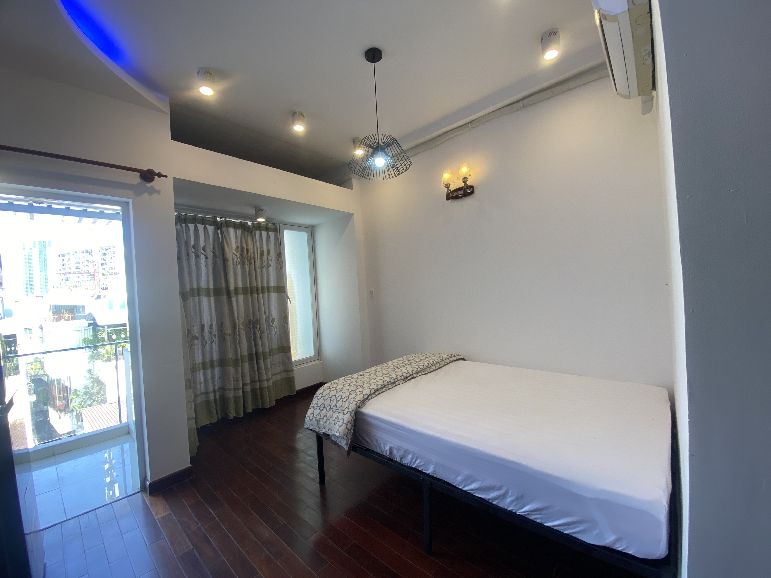 z5478582609462_4a13381c96f7cd311a39c96b3b406b22