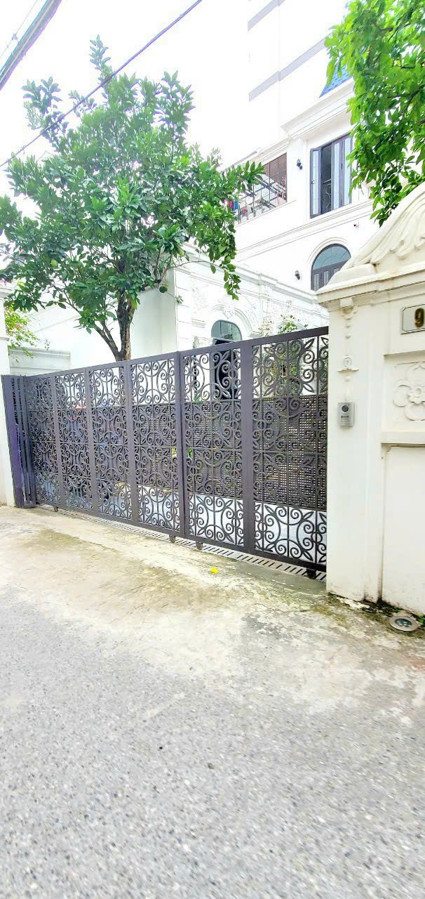 z5480004694328_4088b2282fa97099344babe53da53b10