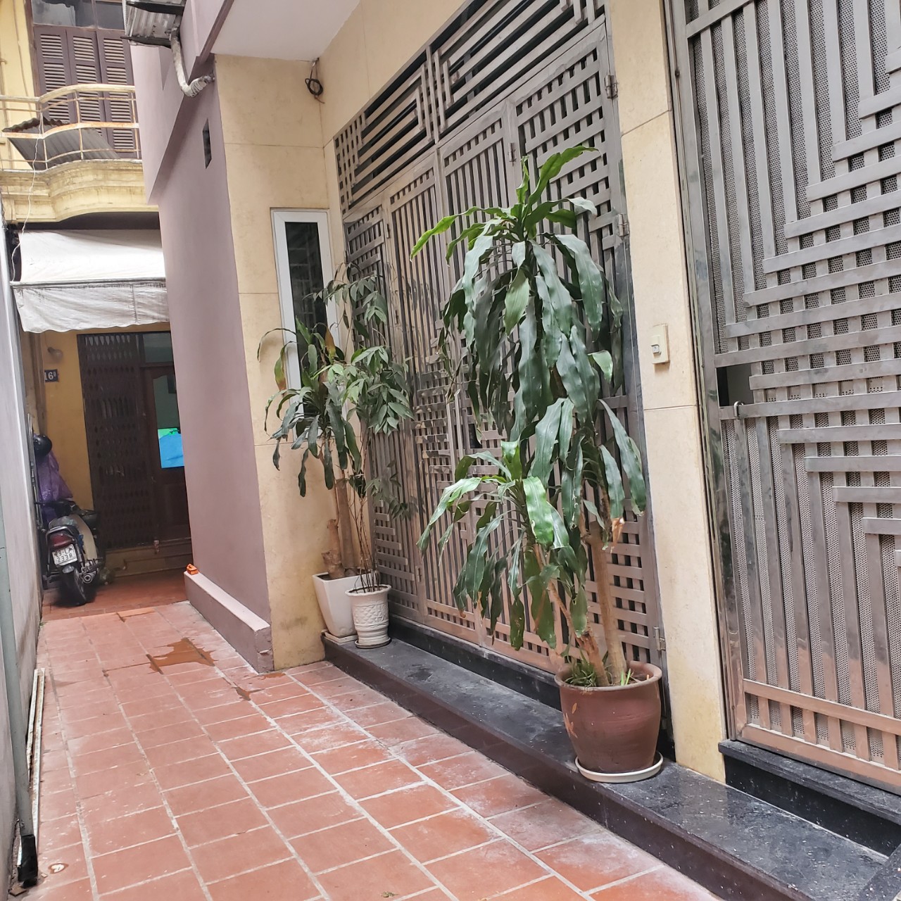 07da9fad-1353-49f3-9554-482b7c9762bf