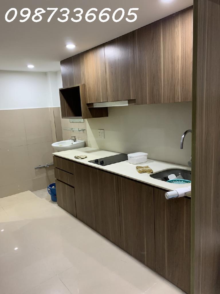 12f9-6F0DD381-lx5xa0p6_11_lx5xa0x8