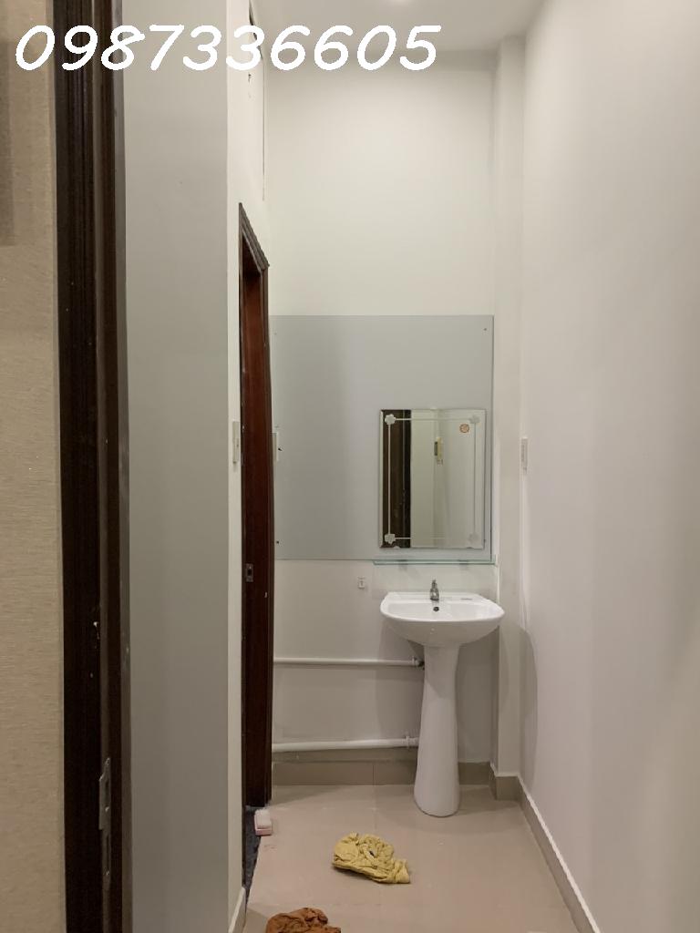 12f9-6F0DD381-lx5xa0p6_6_lx5xa0tp