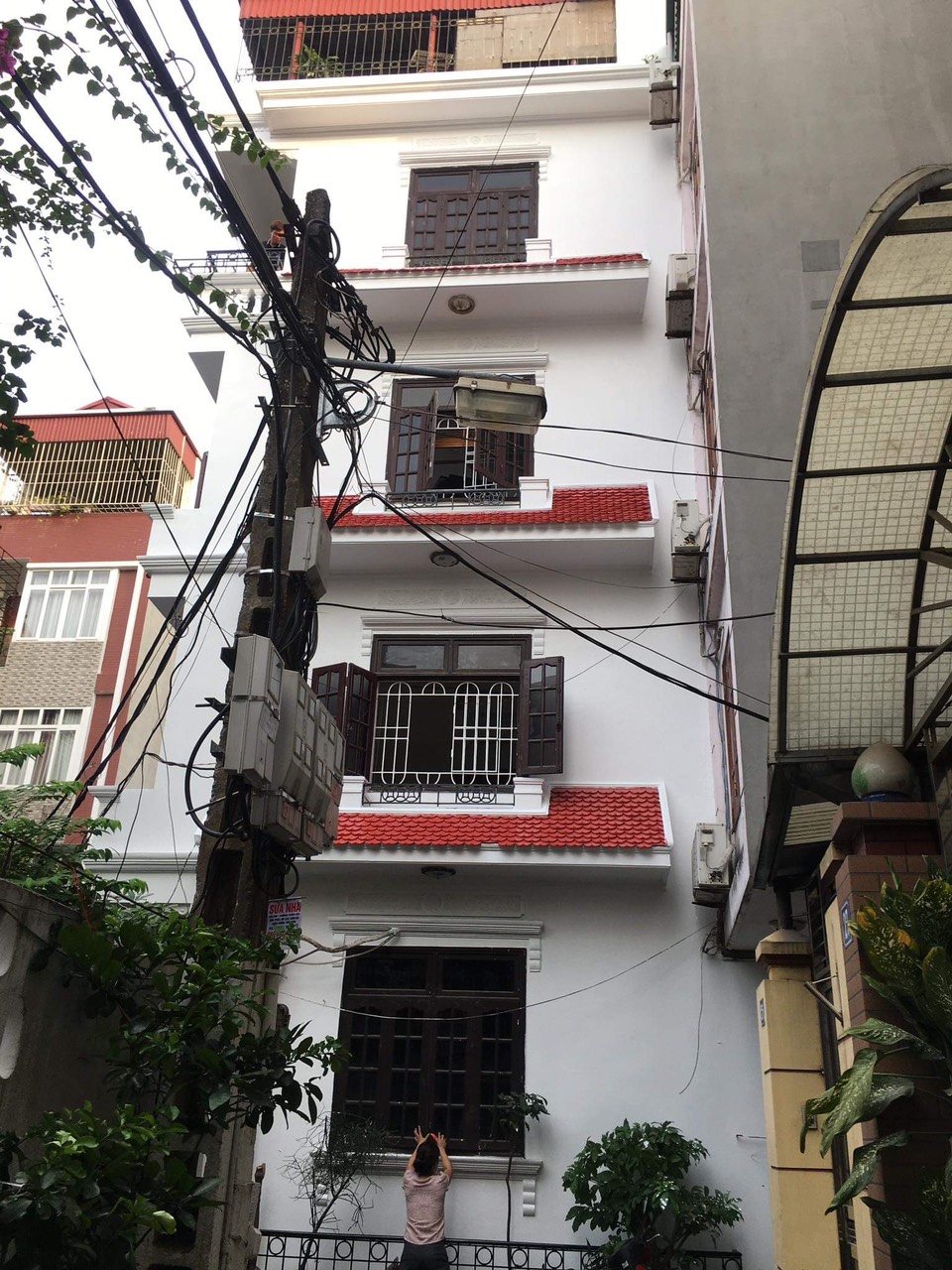 1d48925b-ae4c-4121-b04e-9585fff5e005