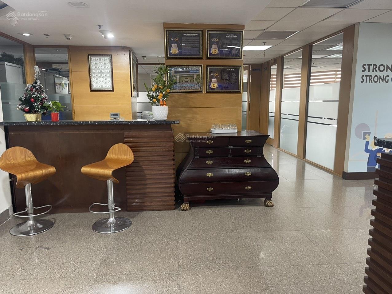 20240229100111-f04c_wm