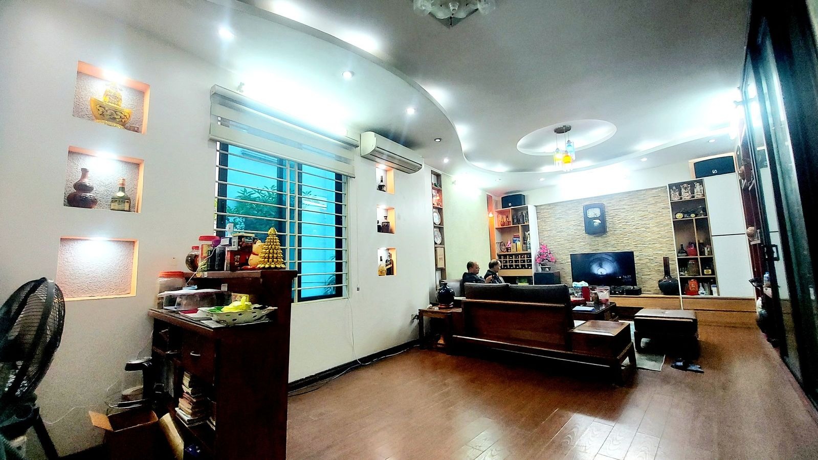 261926f3-886b-5d67-a672-8238da36