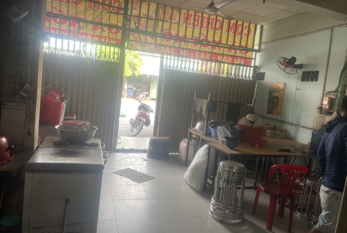 2b18951327c2849cddd3