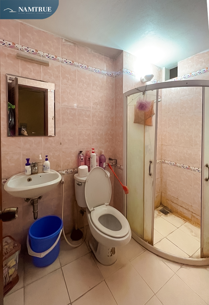 2d1u-C0EE0493-lx1yr9ss_13_lx1yra4d