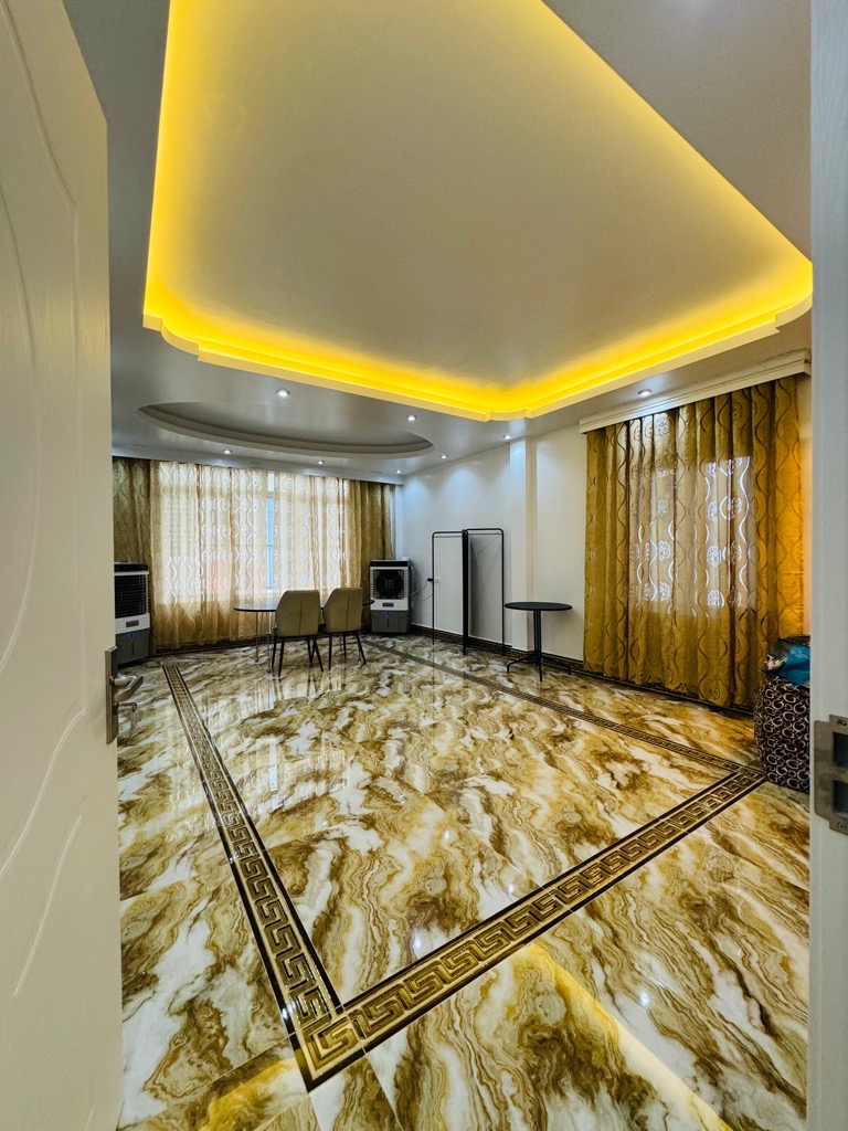 2e7k-72F5D6B3-lxwub7an_28_lxwub7z8