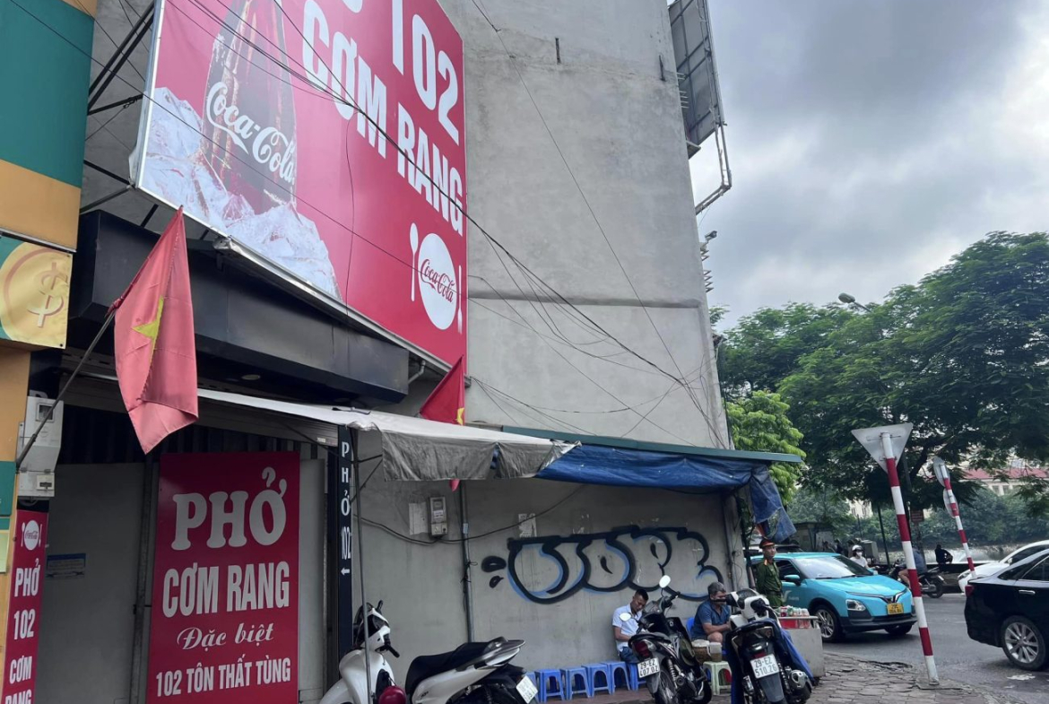 3835c394-4738-4d7e-889e-07e1171e04e3-1300×975