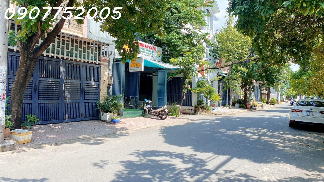 447987031_10160832490144440_6303040024333634032_n